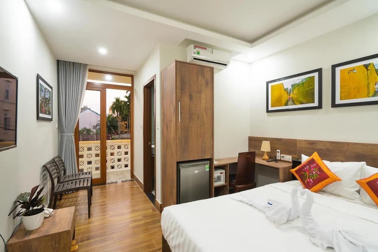 The Lit Villa Hoi An 3*,  Vietname