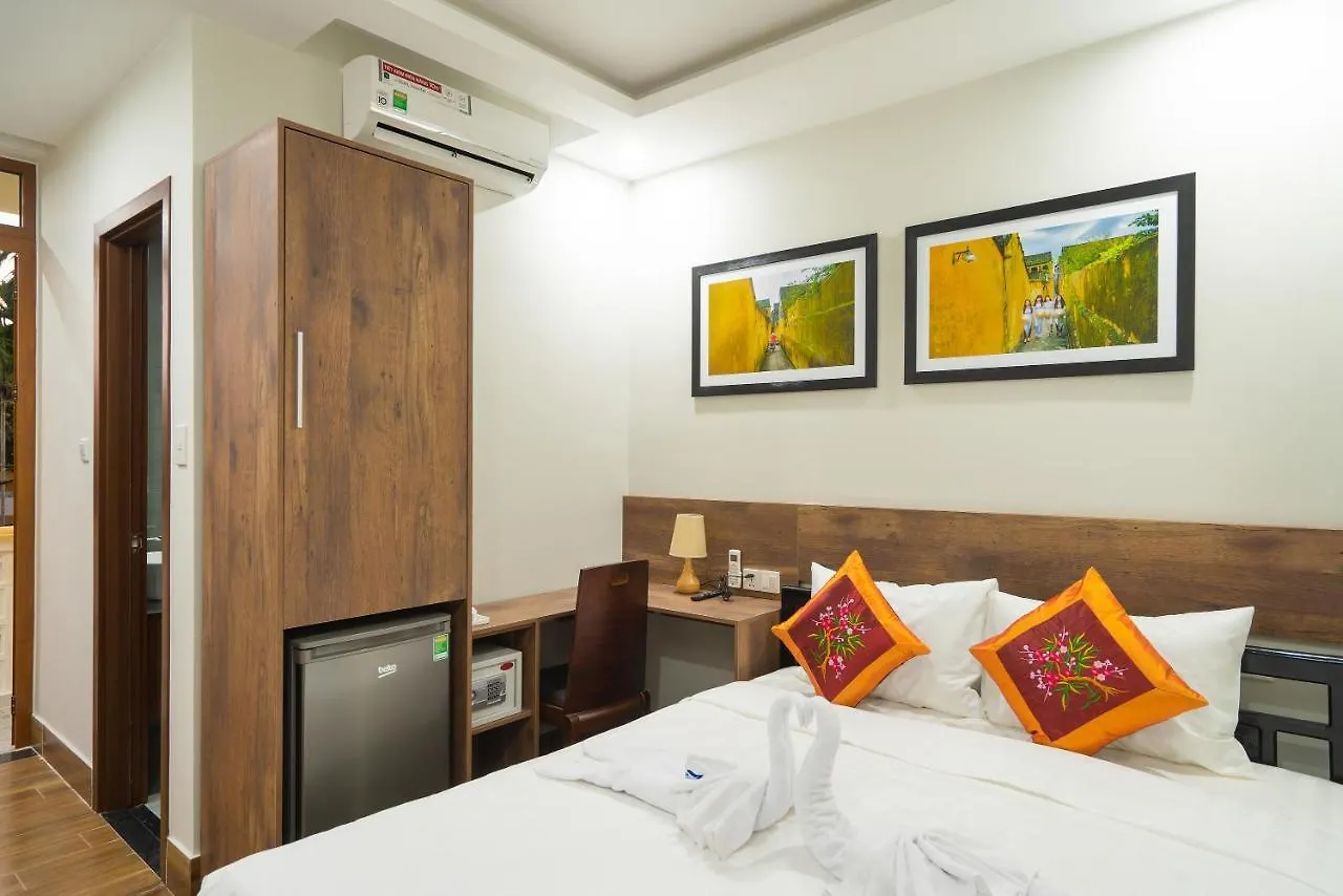 The Lit Villa Hoi An Hotel
